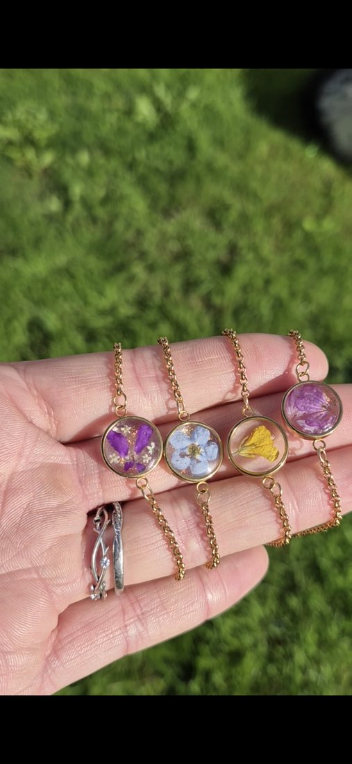 Gold Chain Wildflowers