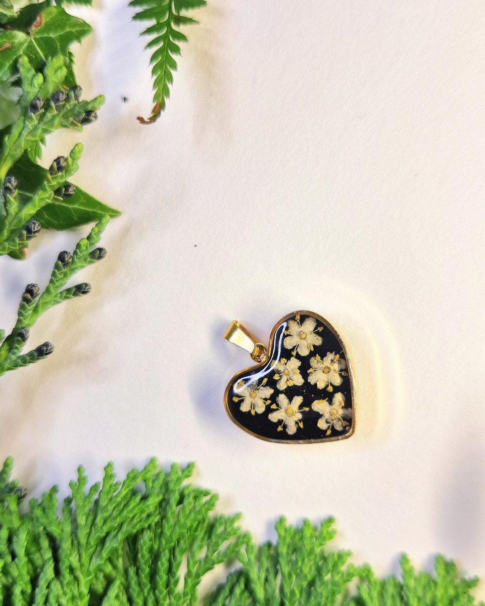 Elderflower Heart